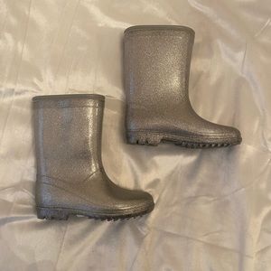 Carters Children’s Rain Boots🤍